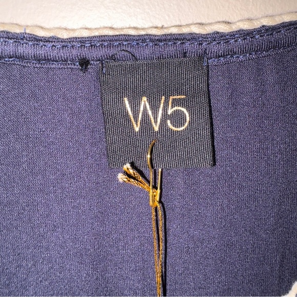 W5 Navy V-Neck Short Sleeve Blouse with Braided Trim | Size L | Sample | NWT - Picture 3 of 4